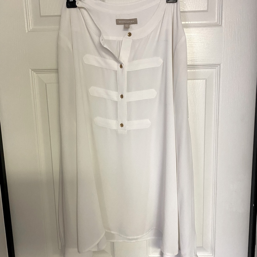 Black and gold Banana Republic blouse